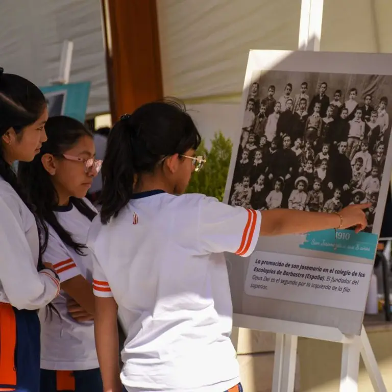 ENCUENTRO_0002_Capa 16