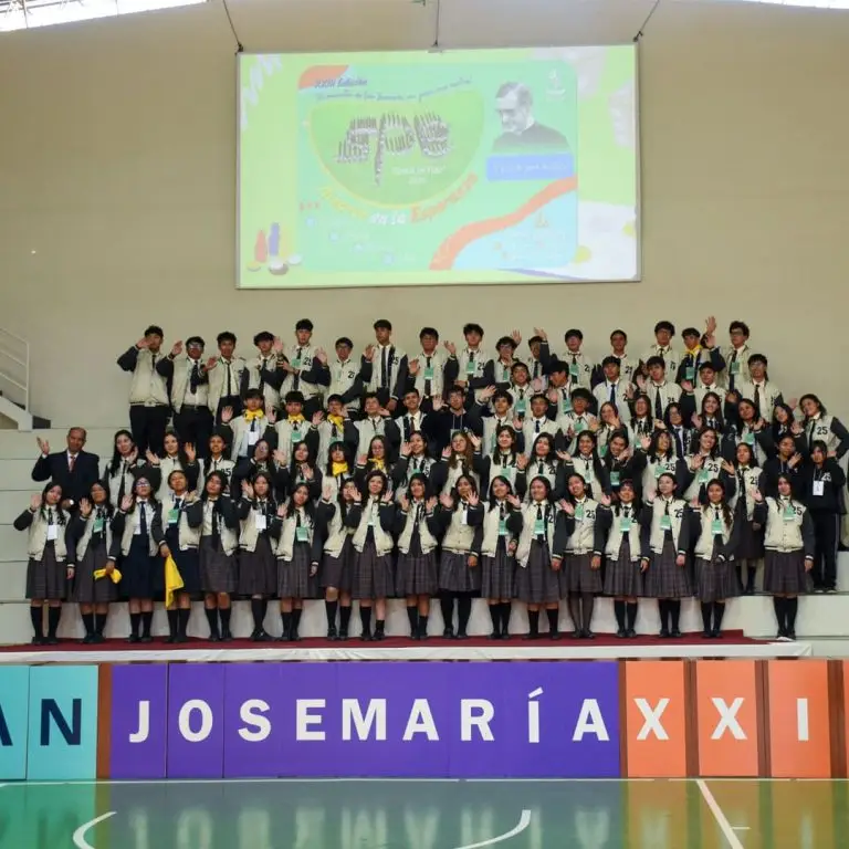 ENCUENTRO_0011_Capa 7